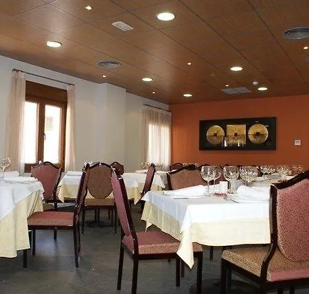 Hotel Mataelpino 3*